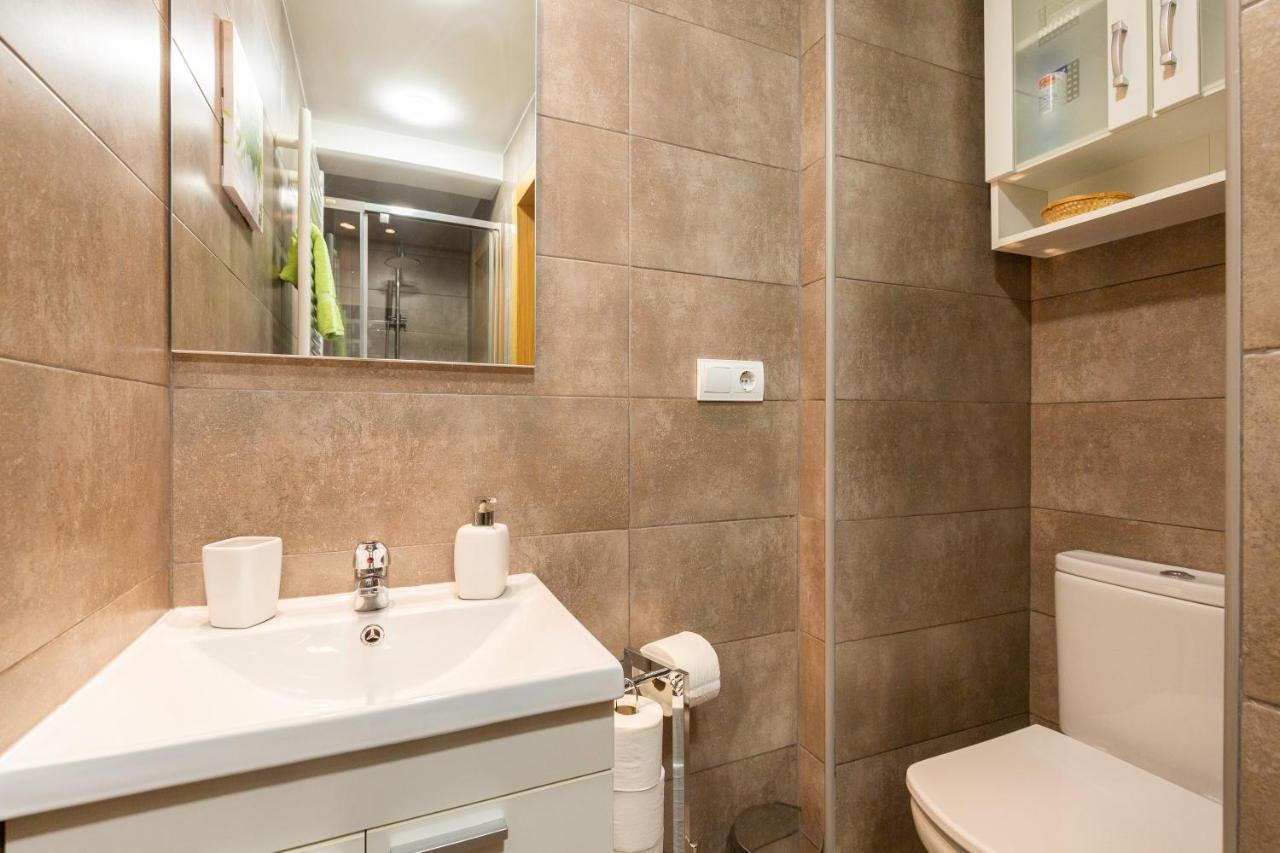 Apartamento Puente De Segovia Apartman Madrid Kültér fotó